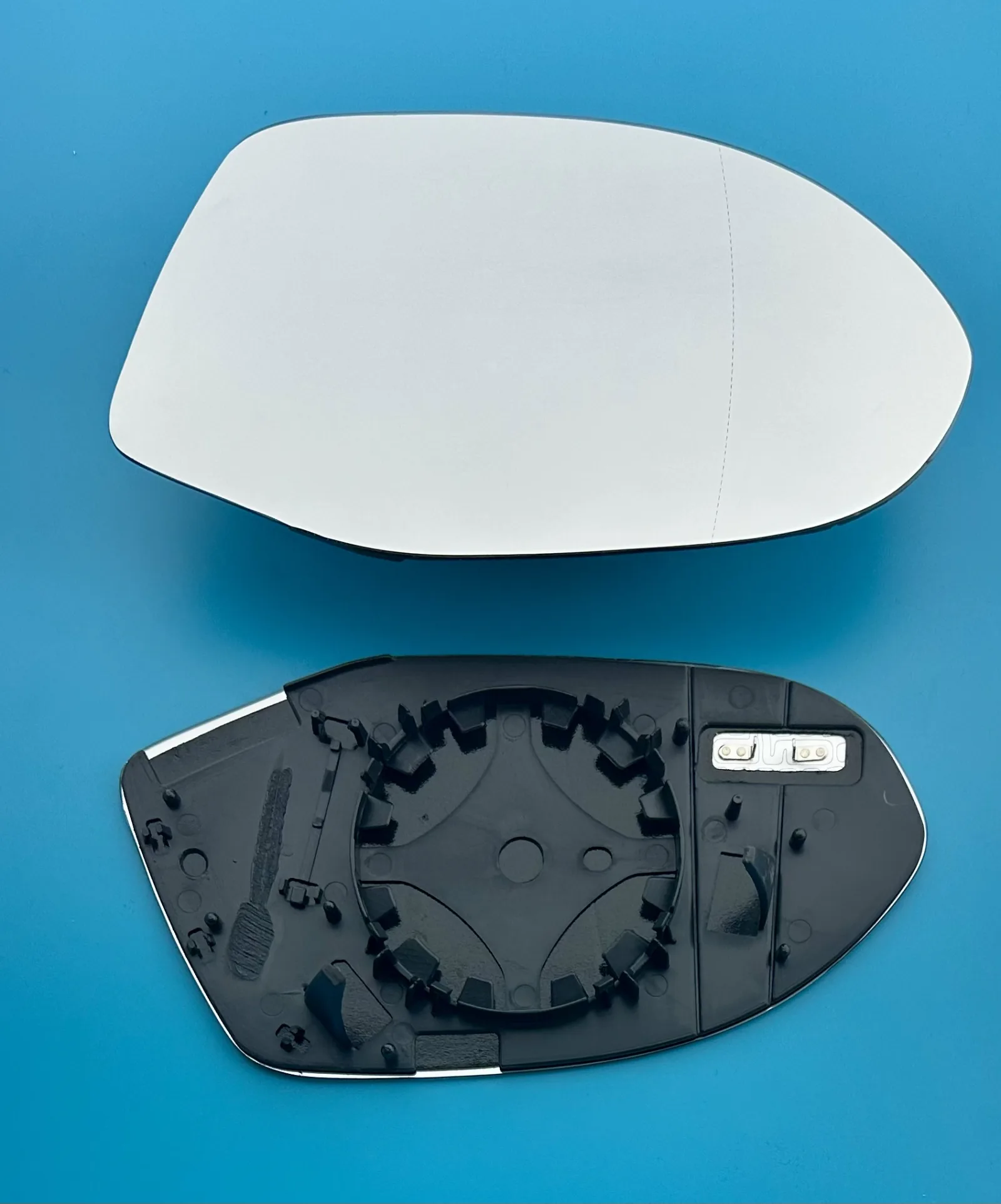Clip on Wing Mirror Glass — Right Driver Side