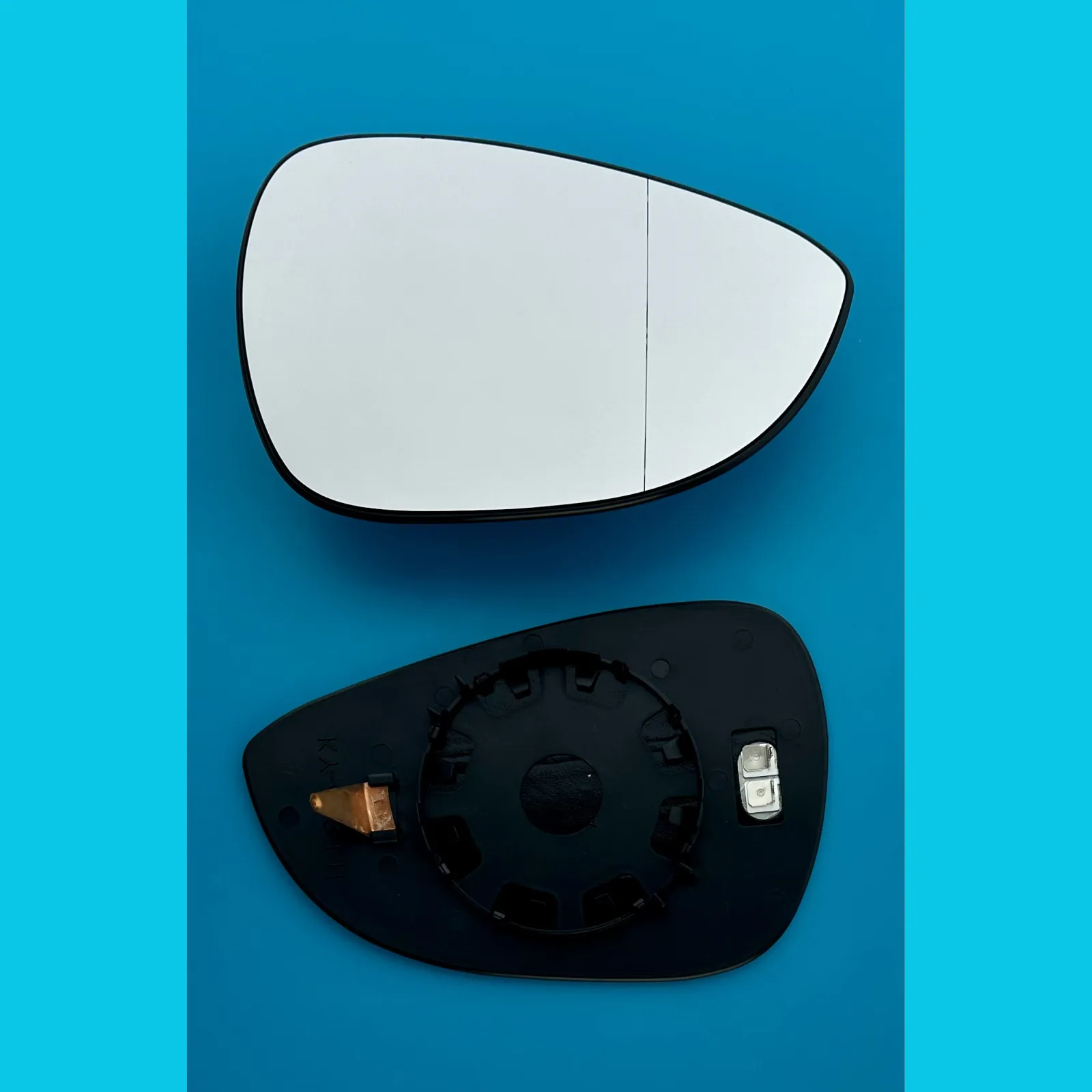 Clip on Wing Mirror Glass — Right Driver Side