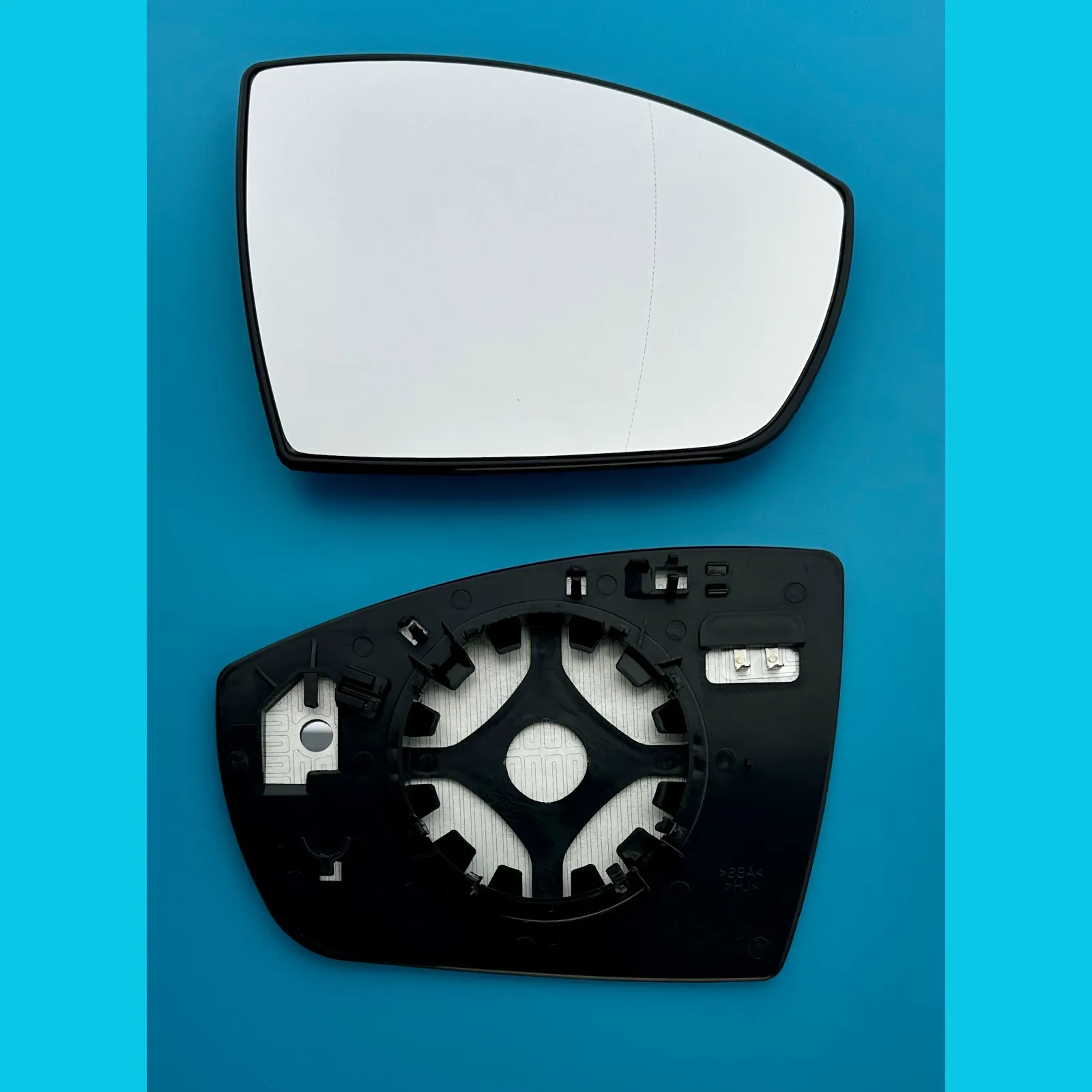 Clip on Wing Mirror Glass — Right Driver Side