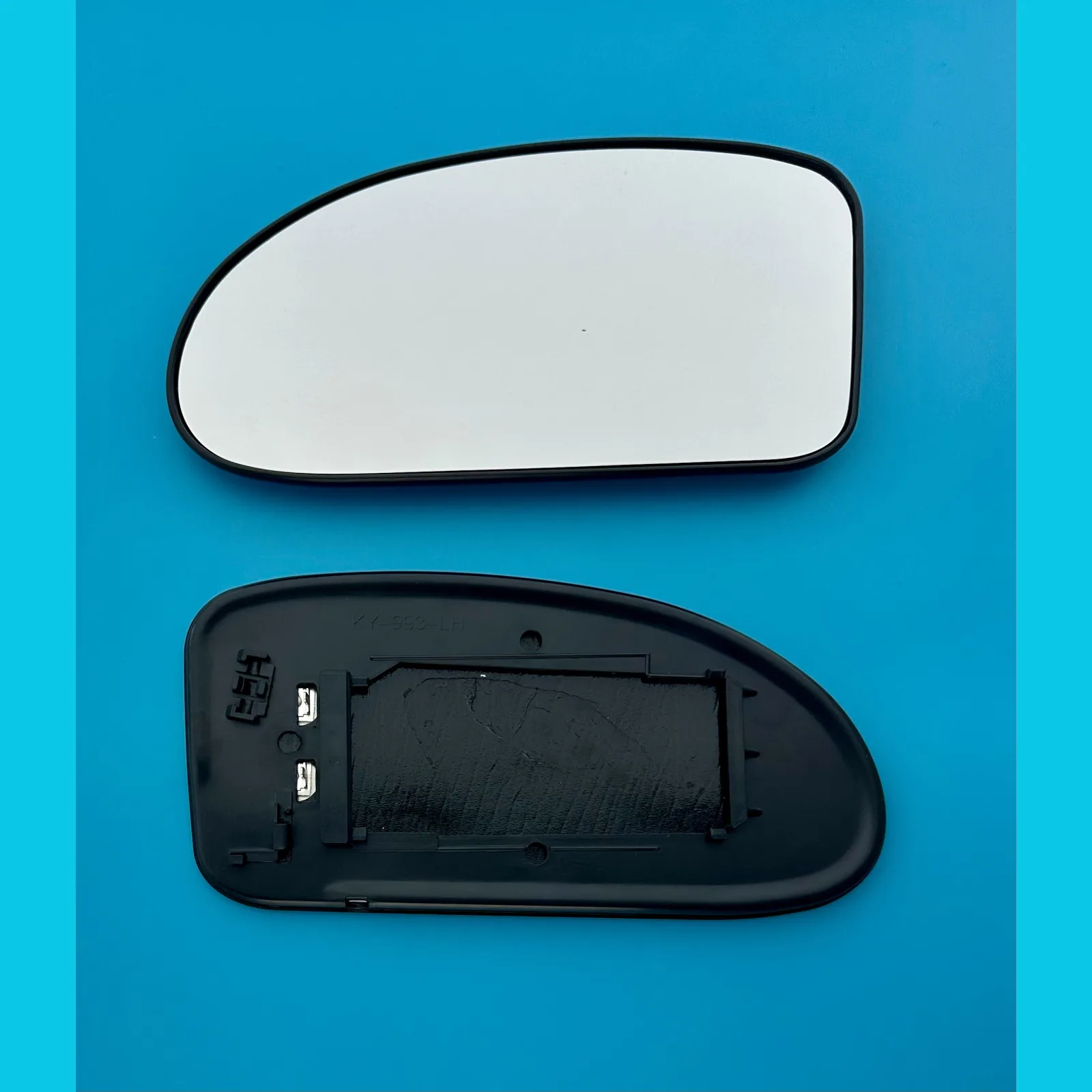 Clip on Wing Mirror Glass — Left Passenger Side