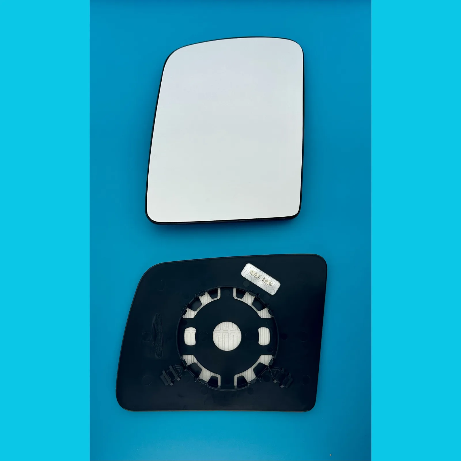 Clip on Wing Mirror Glass — Left Passenger Side