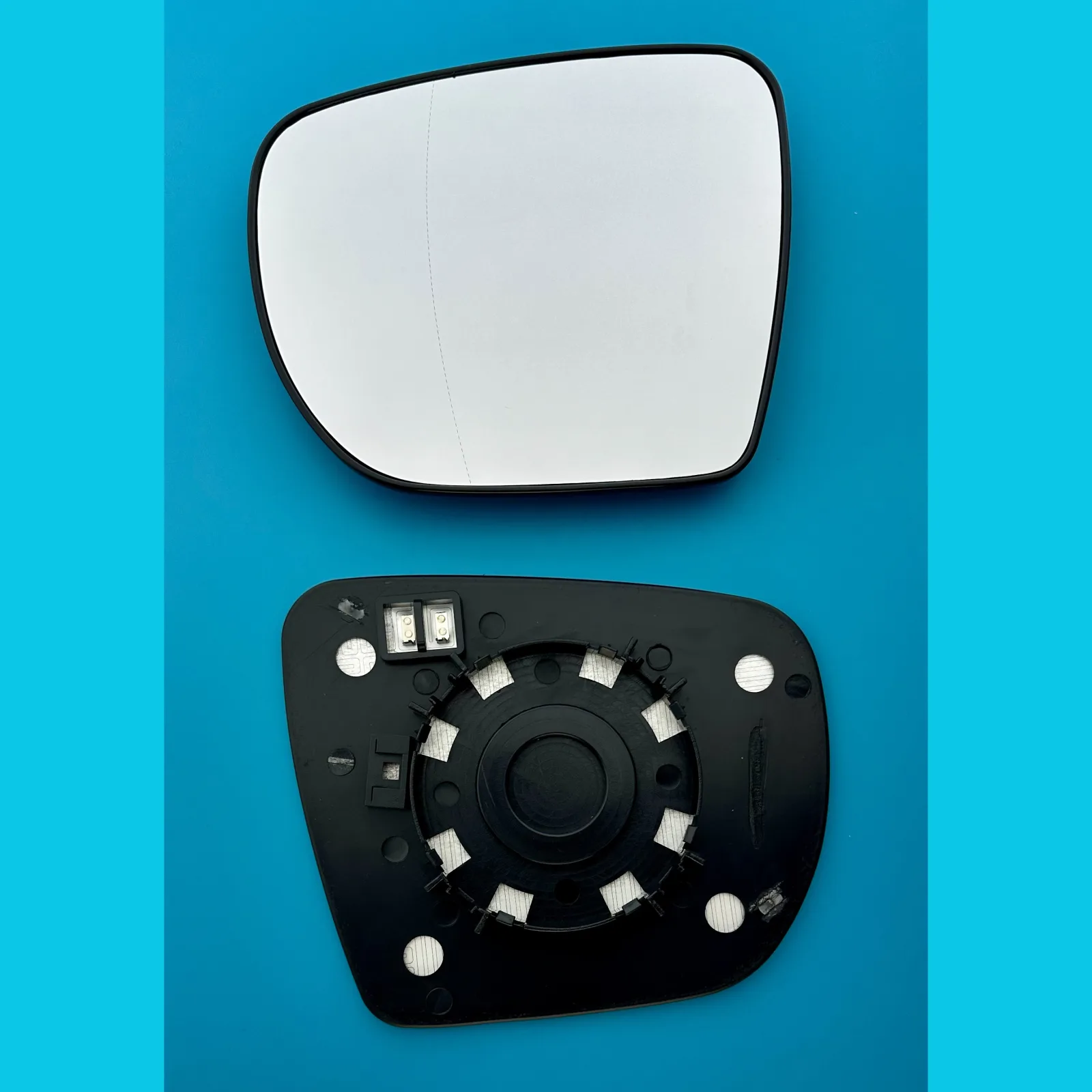 Clip on Wing Mirror Glass — Left Passenger Side