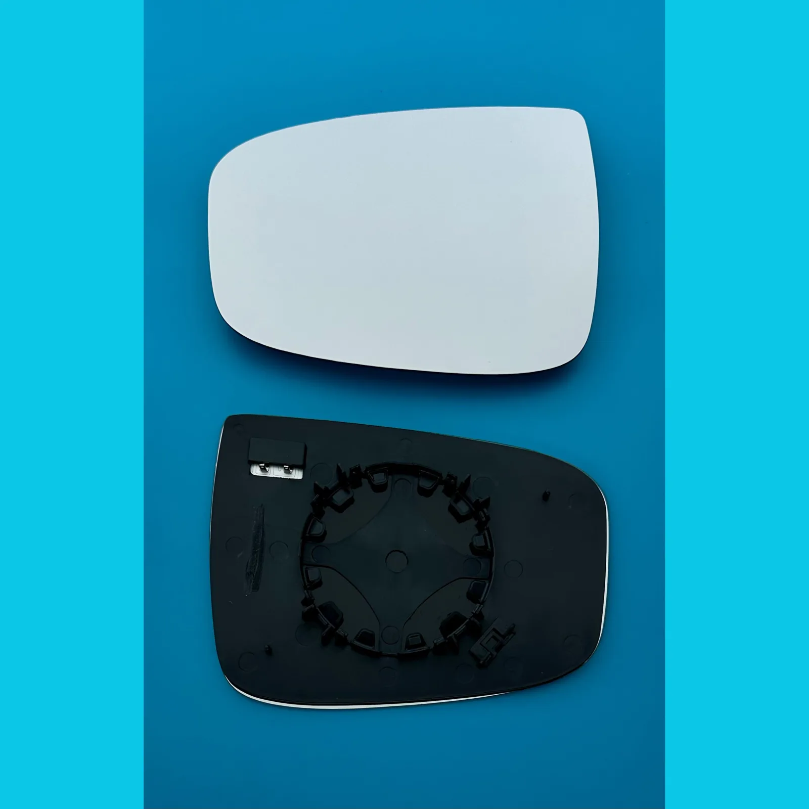 Hyundai IX20 Clip-on Wing Mirror Glass 2010-2020 — Heated, Convex — Left Passenger Side