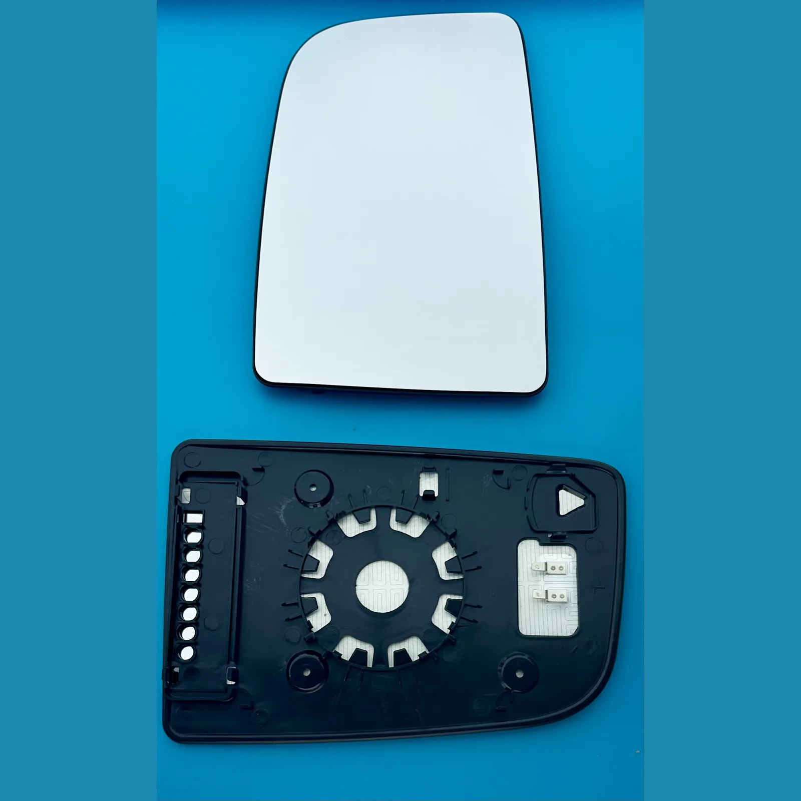 Clip on Wing Mirror Glass — Left Passenger Side