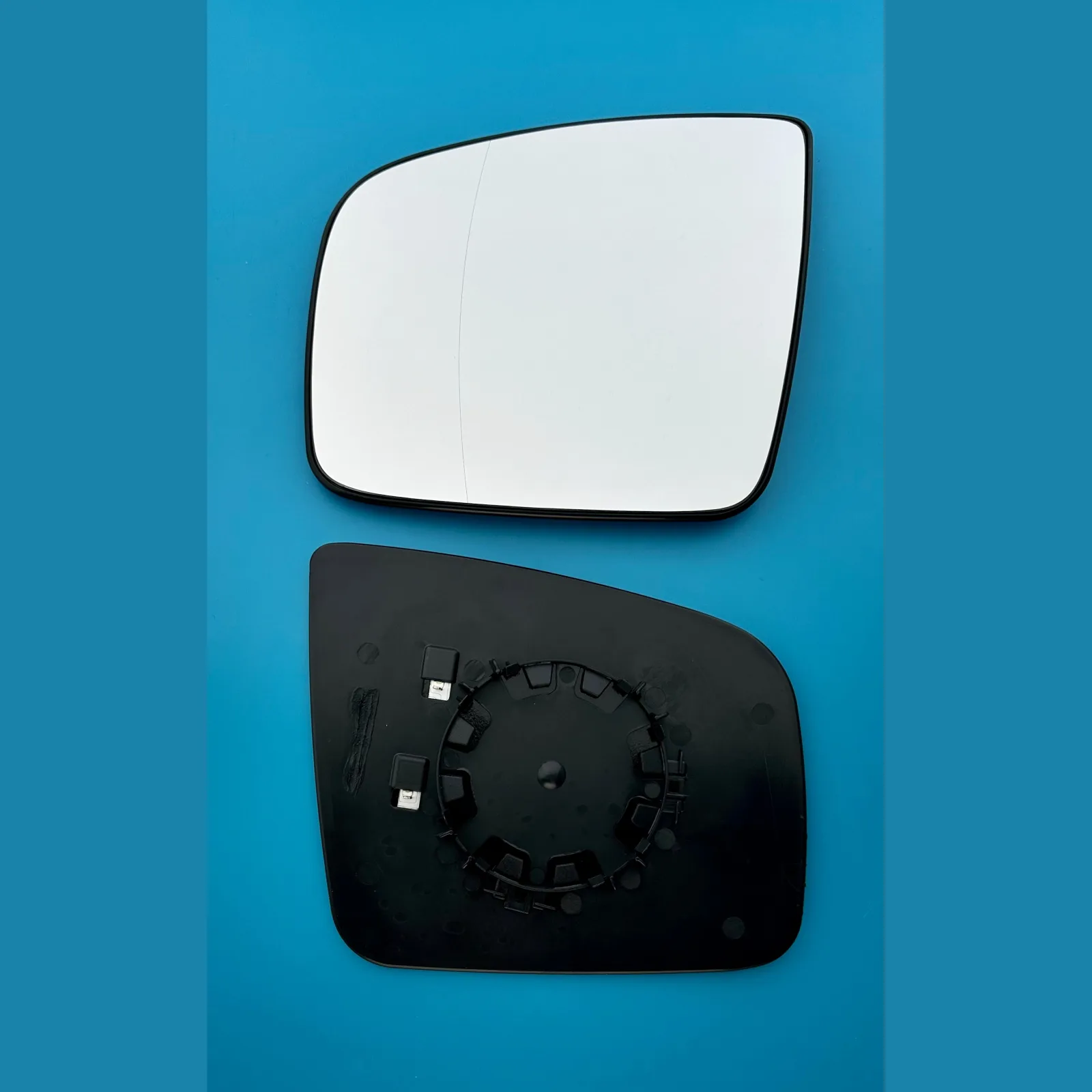Clip on Wing Mirror Glass — Left Passenger Side