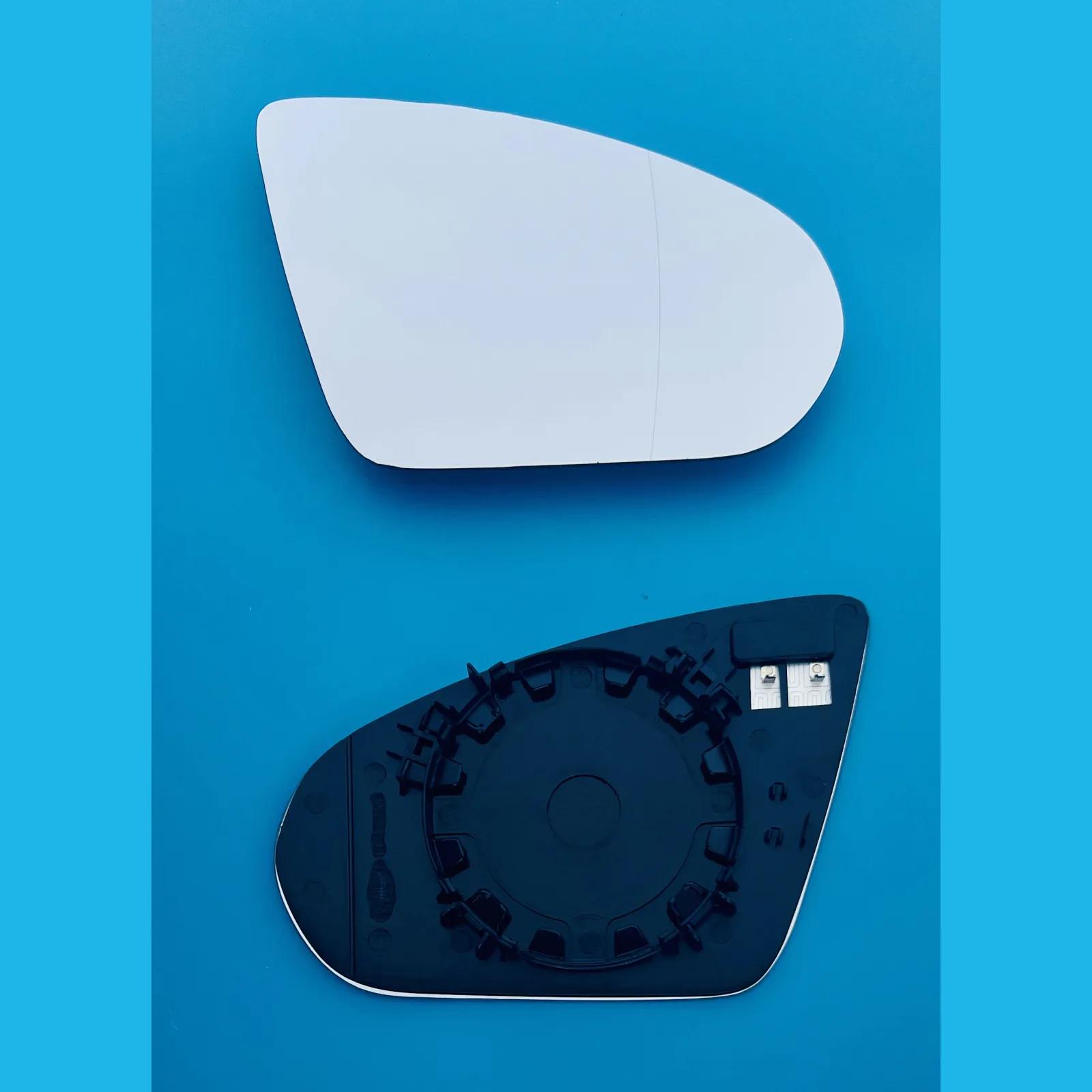Clip on Wing Mirror Glass — Right Driver Side