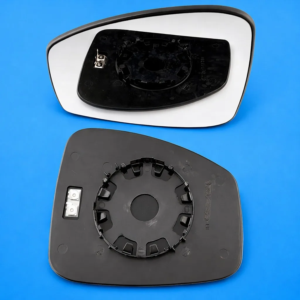 Clip on Wing Mirror Glass — Left Passenger Side