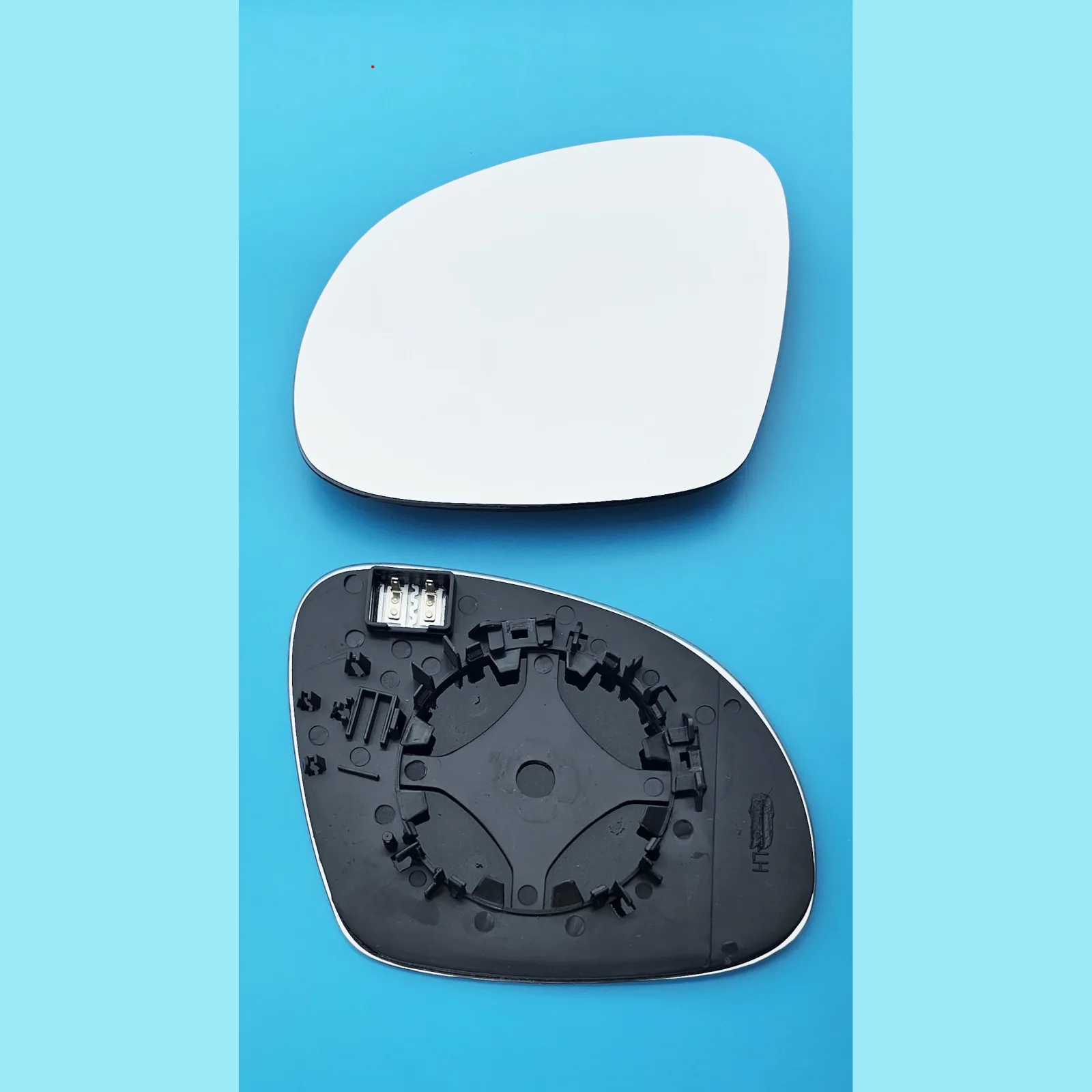 Clip on Wing Mirror Glass — Left Passenger Side