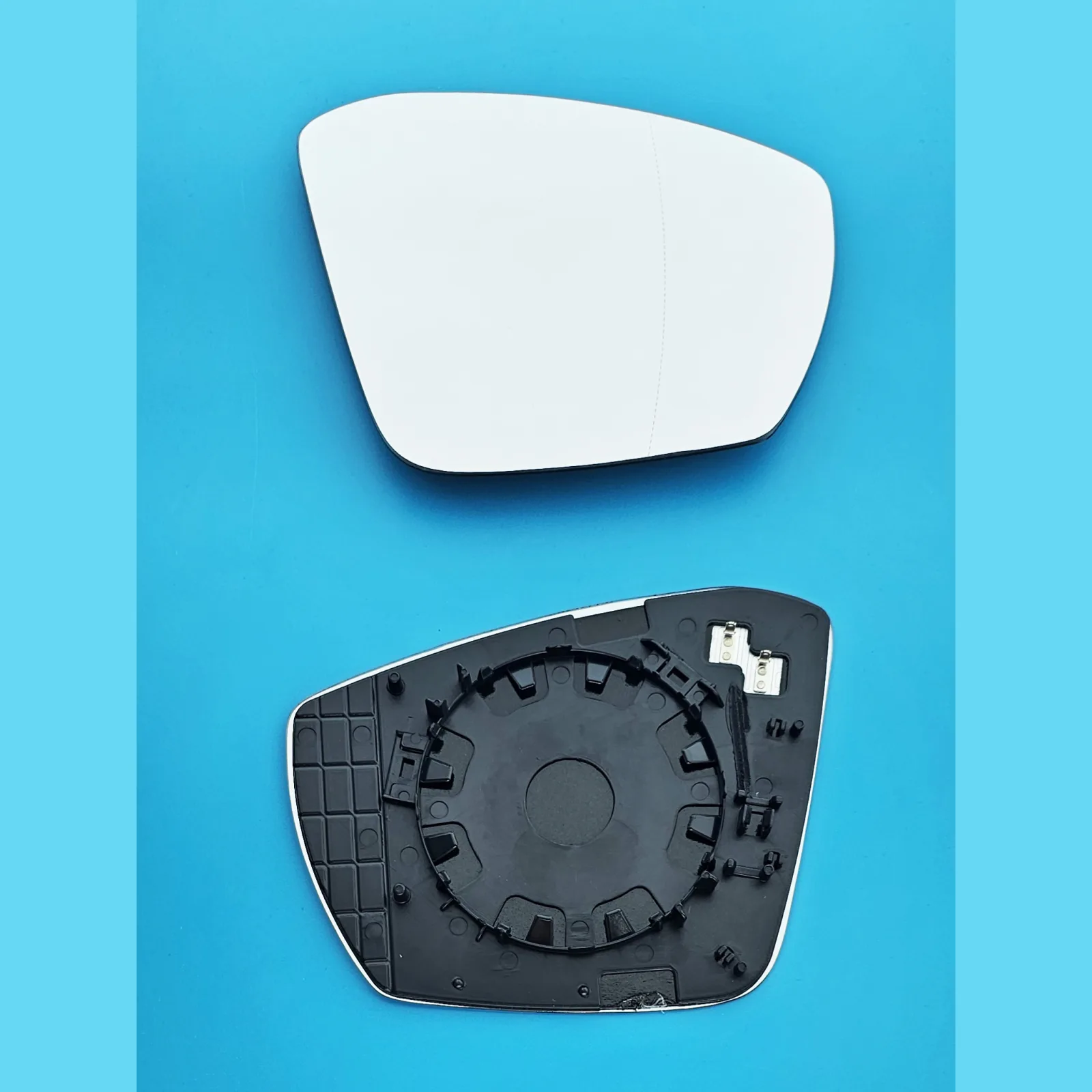 Clip on Wing Mirror Glass — Right Driver Side