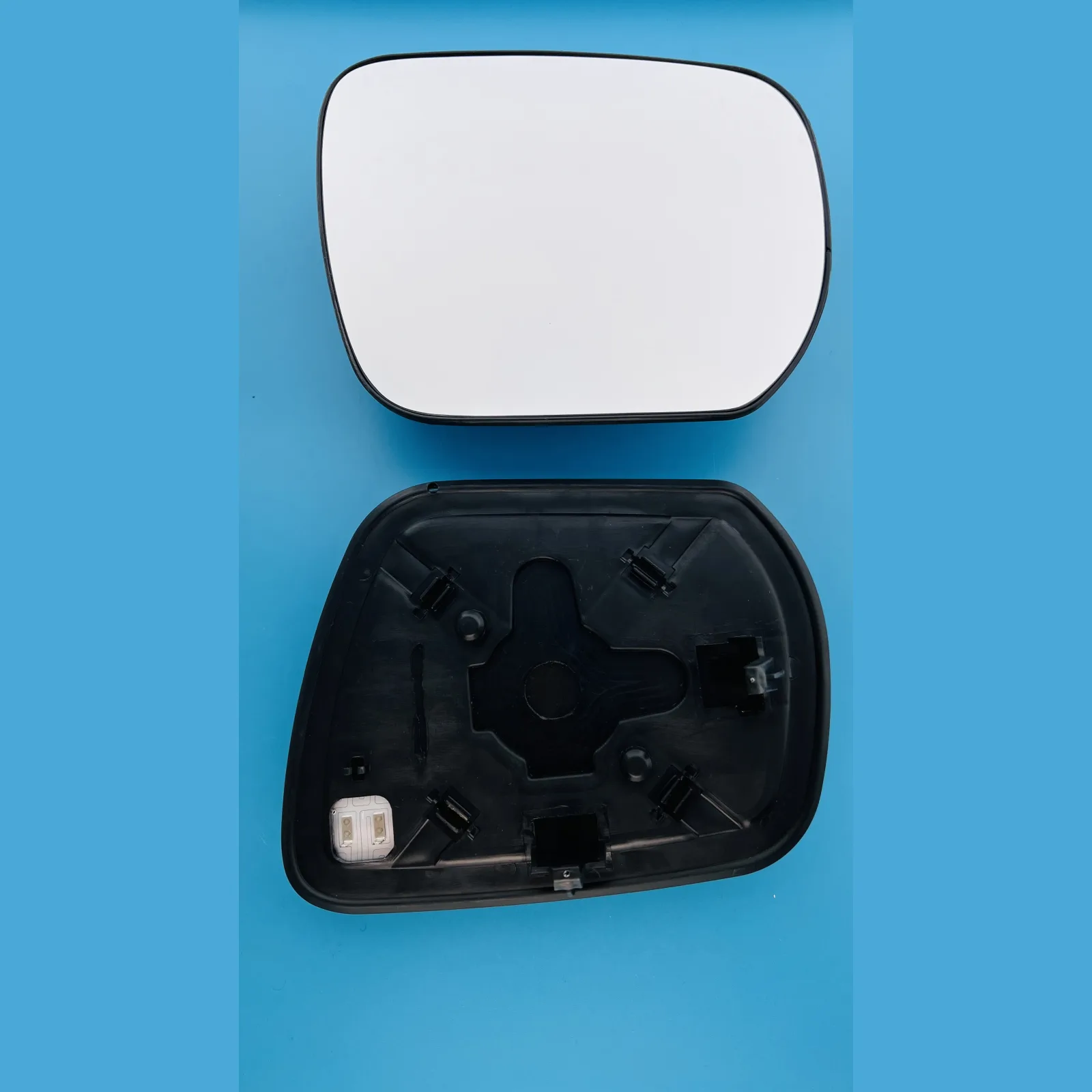 Clip on Wing Mirror Glass — Right Driver Side