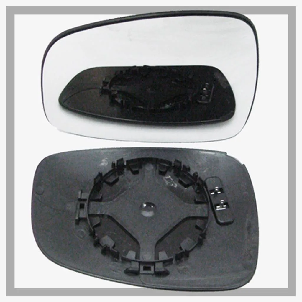 Clip on Wing Mirror Glass — Left Passenger Side