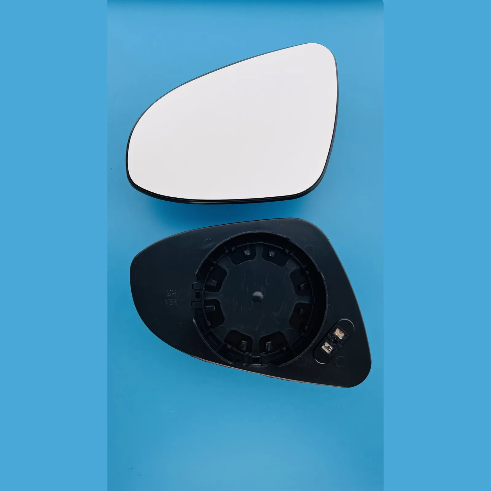 Clip on Wing Mirror Glass — Left Passenger Side