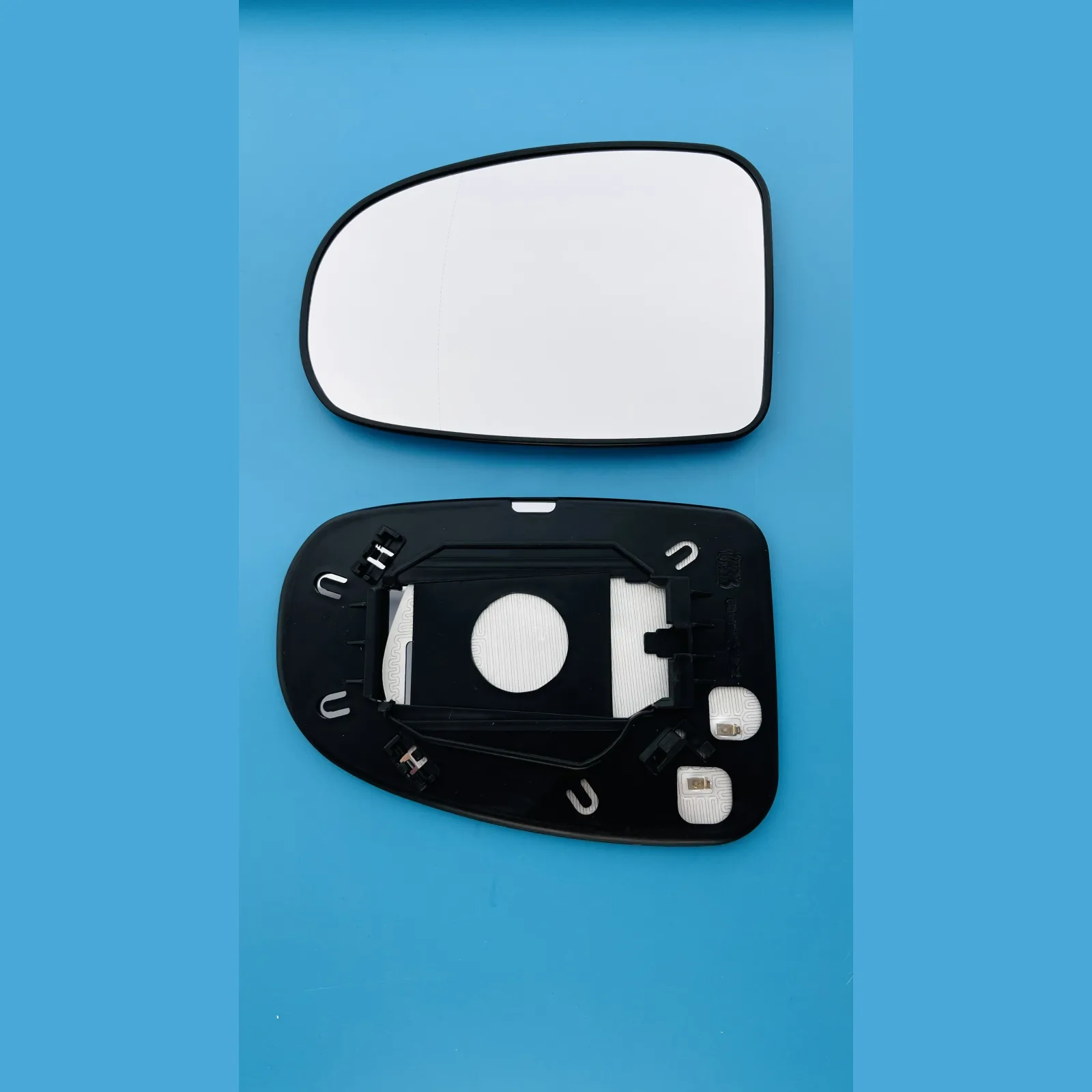 Toyota Avensis Clip-on Wing Mirror Glass 2009-2018 — Heated, Convex — Left Passenger Side