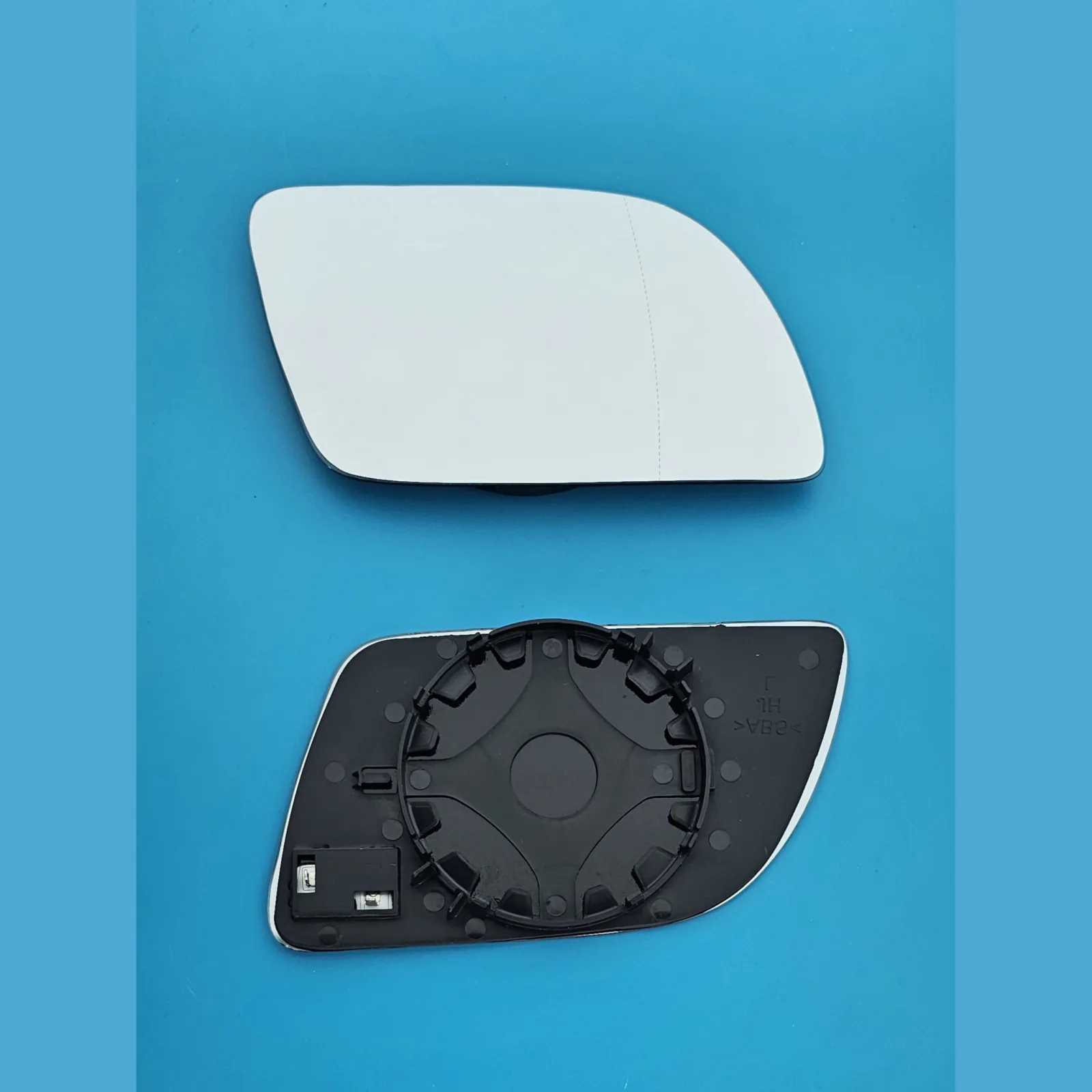 Volkswagen Polo Clip-on Wing Mirror Glass 2002-2005 — Heated, Wide Angle — Right Driver Side