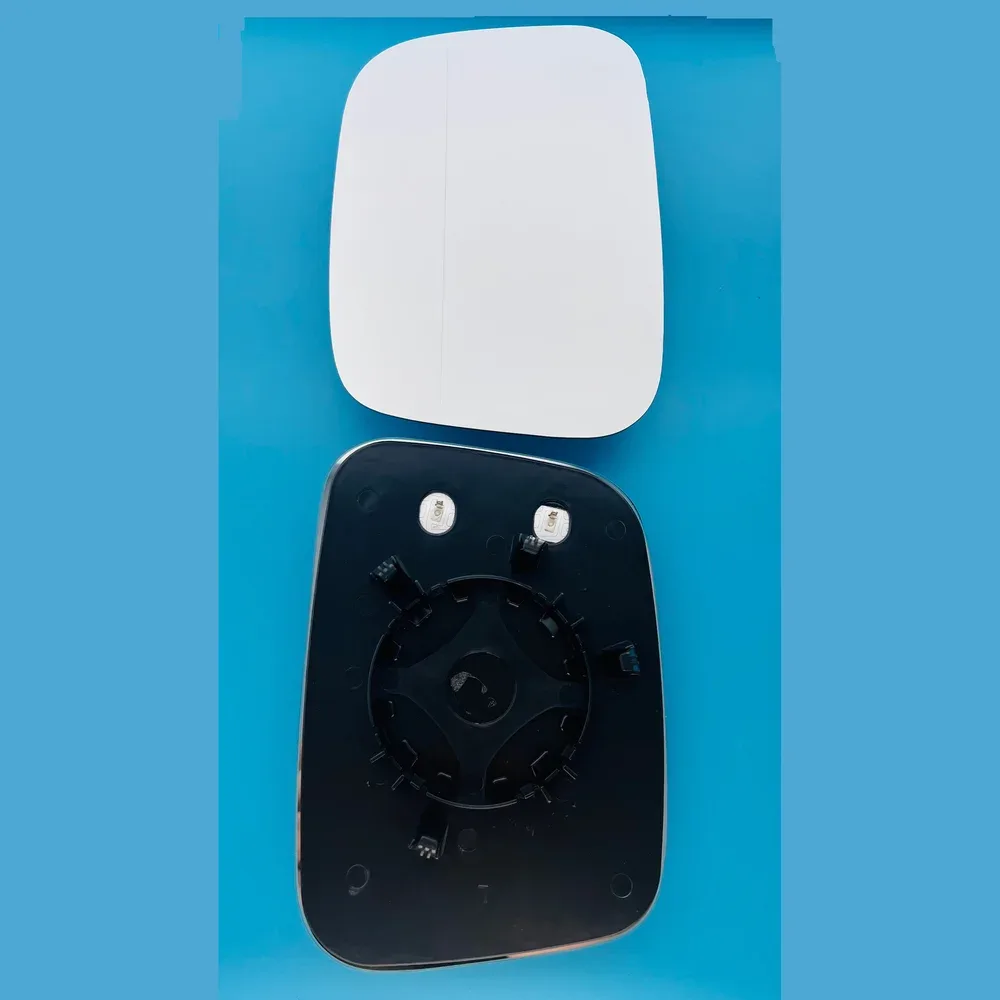 Clip on Wing Mirror Glass — Left Passenger Side