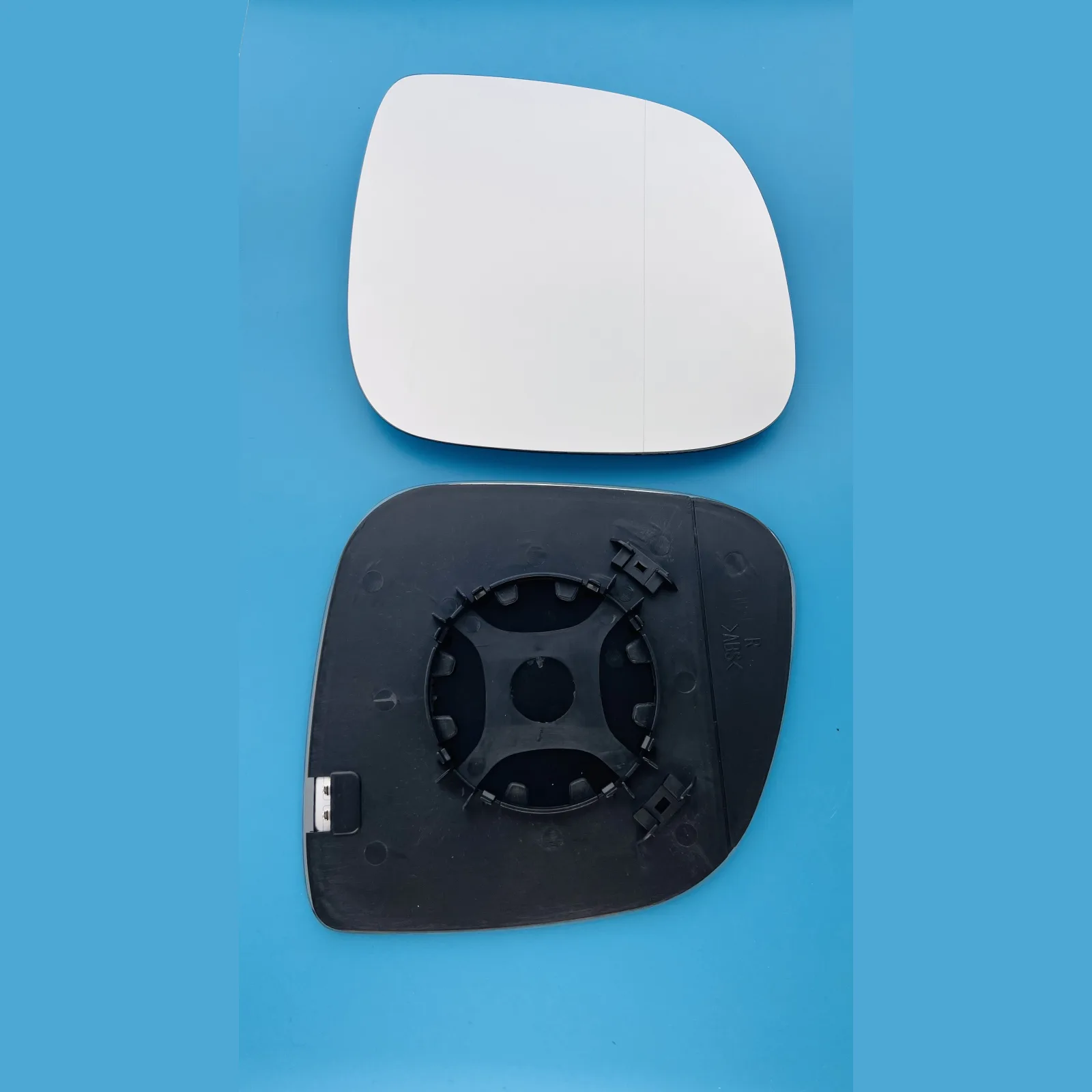 Clip on Wing Mirror Glass — Right Driver Side