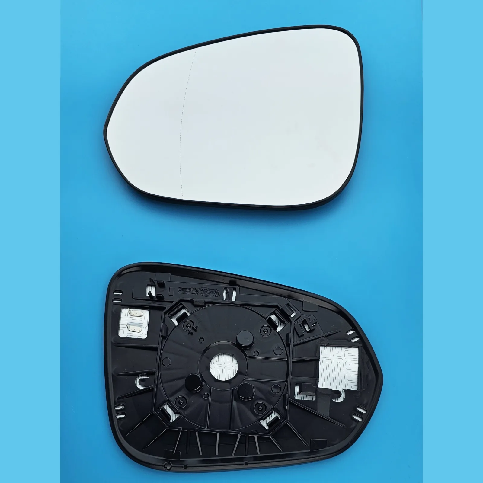 Clip on Wing Mirror Glass — Left Passenger Side