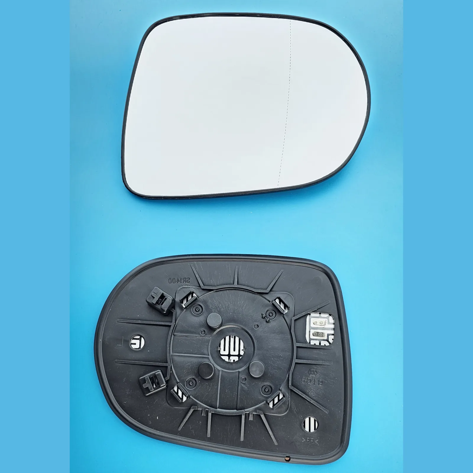 Clip on Wing Mirror Glass — Right Driver Side