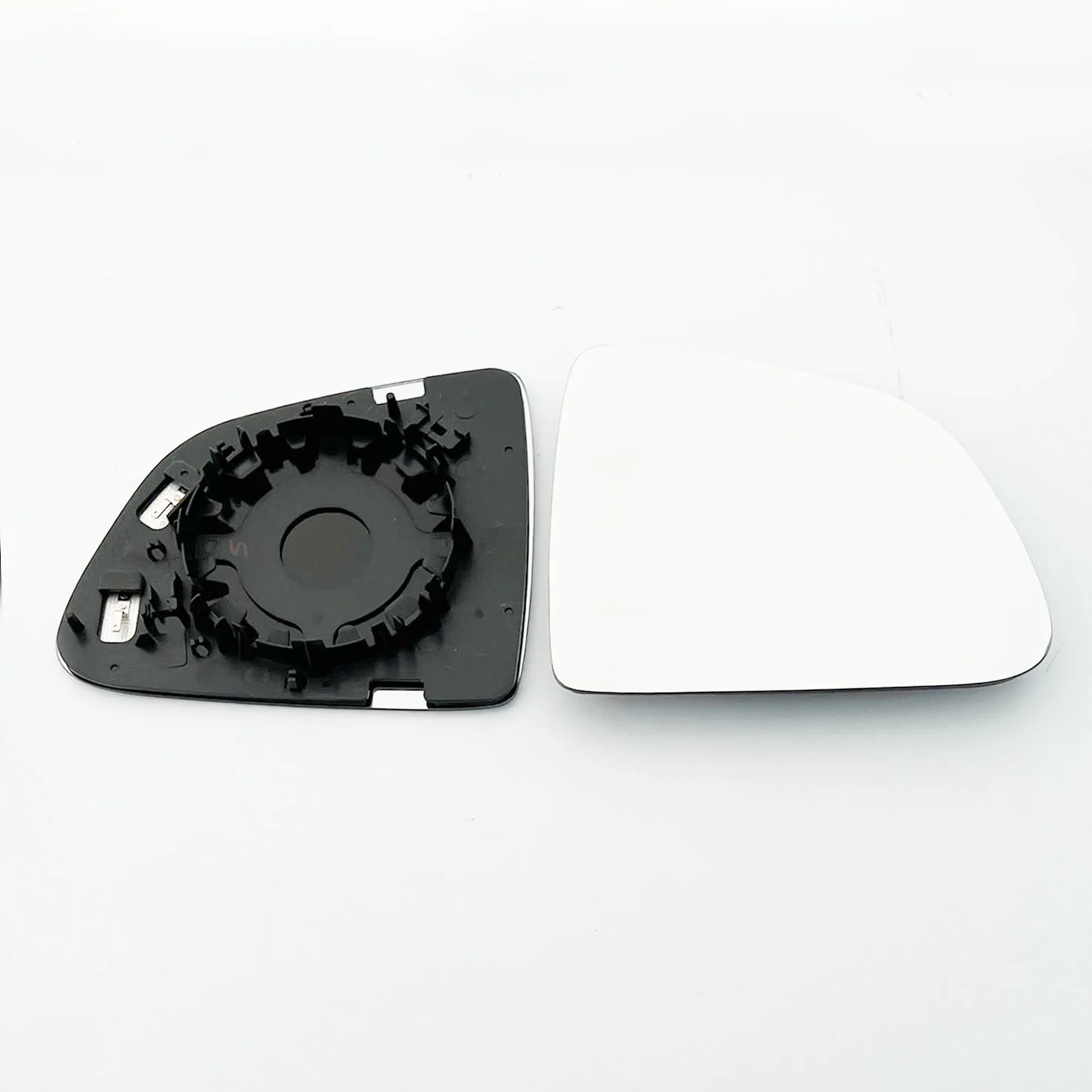 Tesla Model Y Clip-on Wing Mirror Glass 2020 onwards — Heated, Convex — Right Driver Side