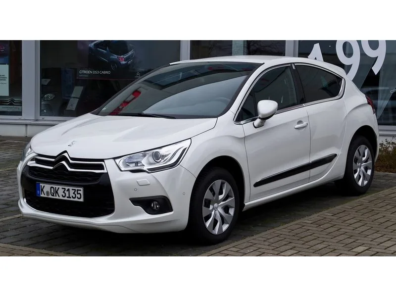 DS DS4