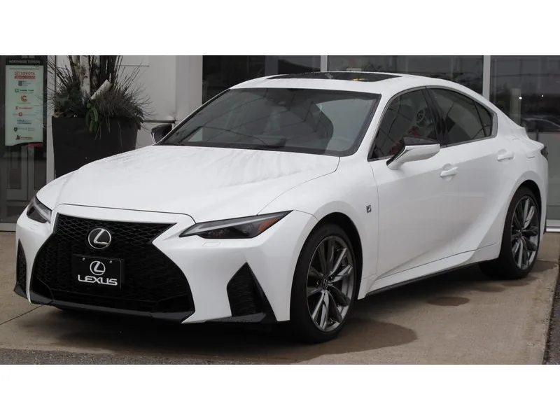 Lexus IS 220