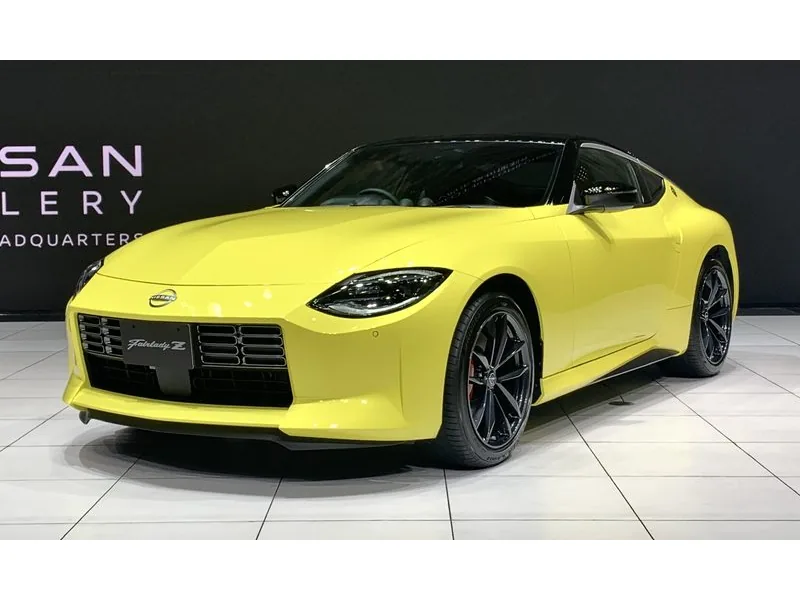 Nissan Pixo