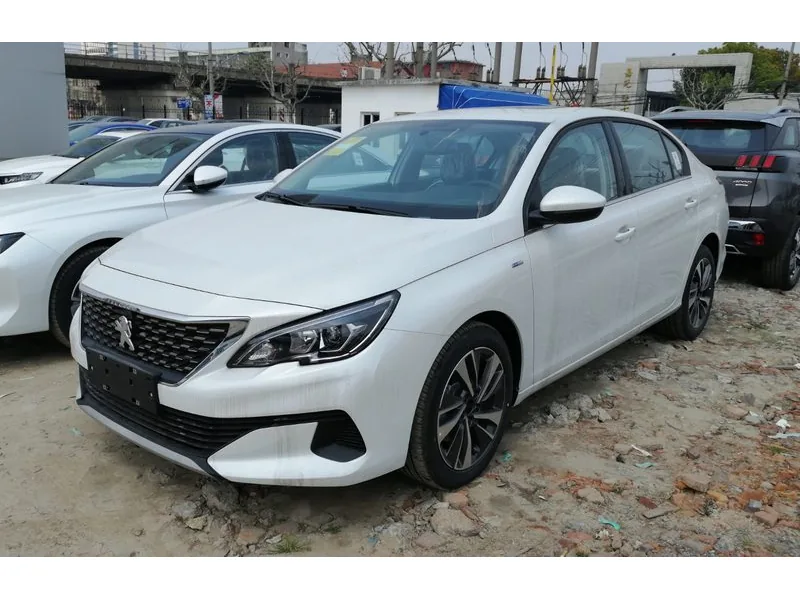 Peugeot 408